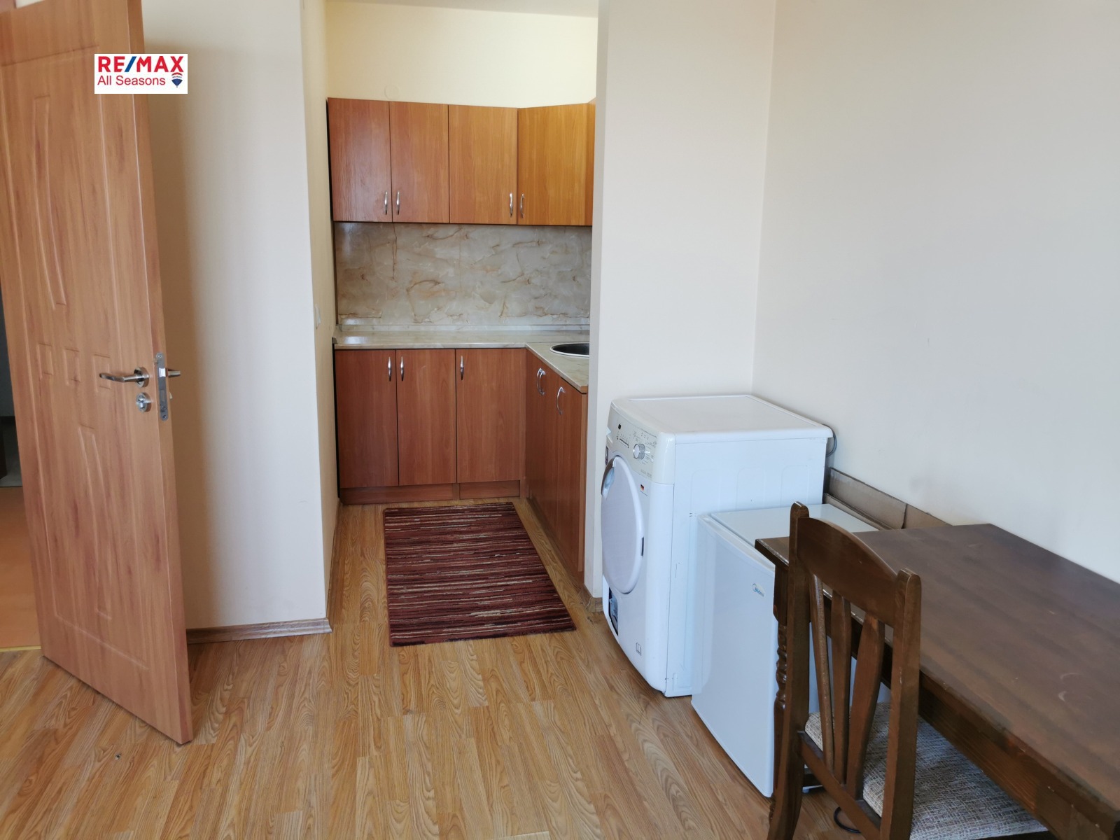 Продава 1-СТАЕН, гр. Банско, област Благоевград, снимка 3 - Апартаменти - 54629116