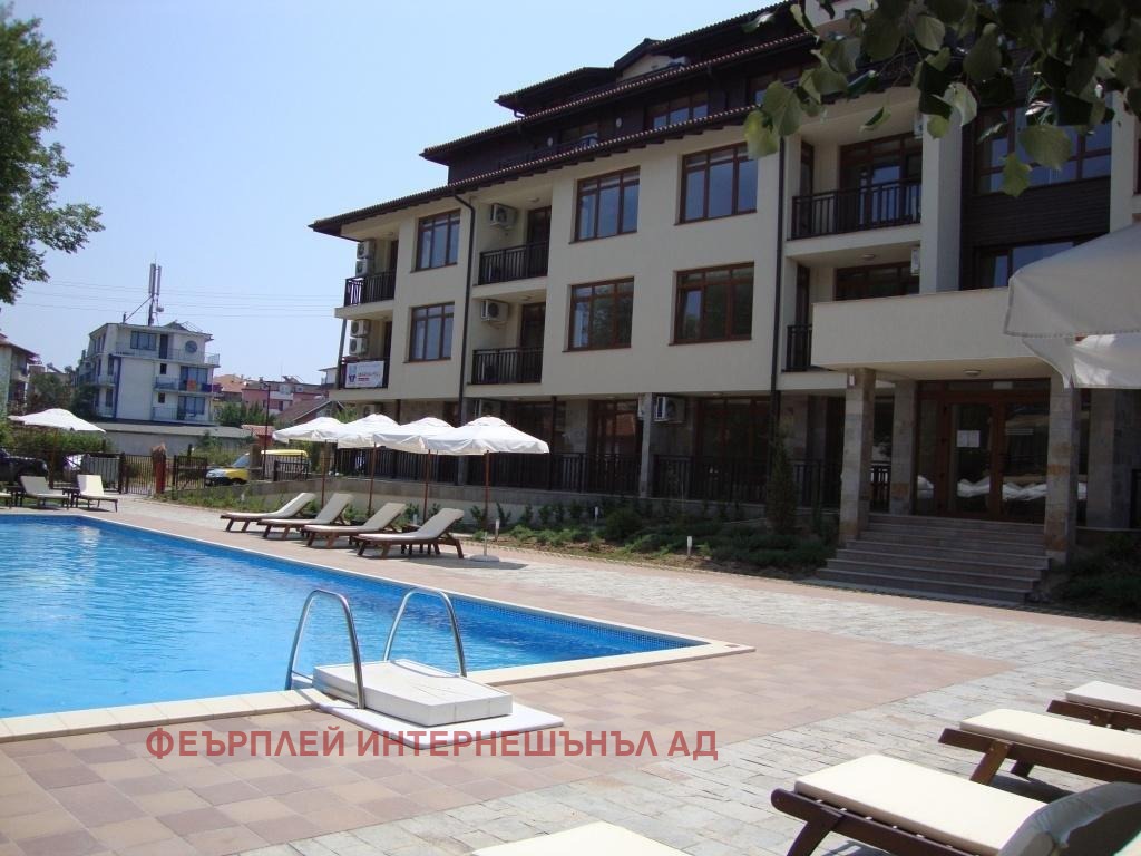 Продава 2-СТАЕН, гр. Черноморец, област Бургас, снимка 2 - Апартаменти - 30115807