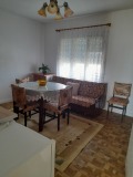 Продава КЪЩА, с. Чешнегирово, област Пловдив, снимка 2