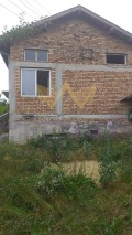 Продава КЪЩА, област Варна, гр. Вълчи дол • 42000 € / 82144.86 лв. • 20670871 5