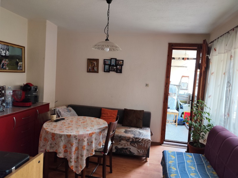 Продава 2-СТАЕН, гр. Стара Загора, Център, снимка 5 - Апартаменти - 52120511