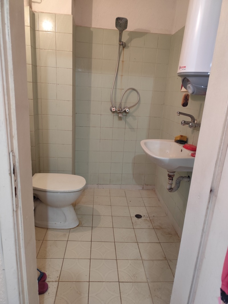 Продава 2-СТАЕН, гр. Стара Загора, Център, снимка 12 - Апартаменти - 52120511