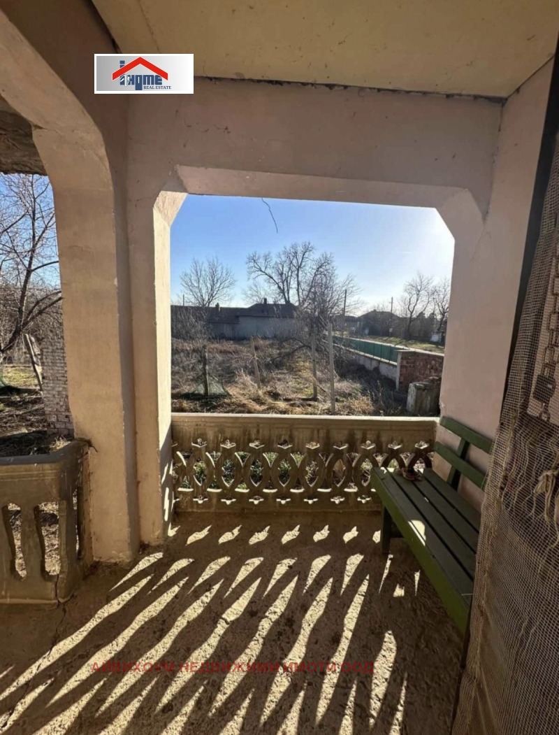 Продава КЪЩА, с. Каменец, област Плевен, снимка 2 - Къщи - 53112150