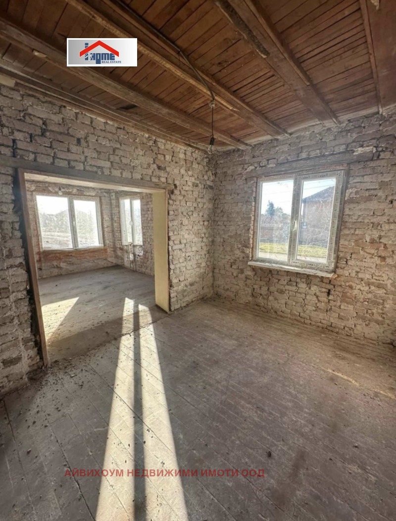 Продава КЪЩА, с. Каменец, област Плевен, снимка 3 - Къщи - 53112150