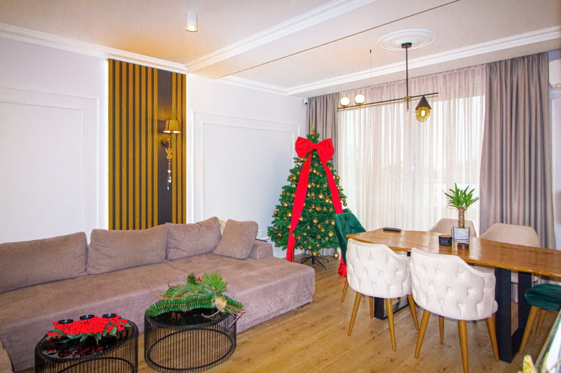 Продава КЪЩА, гр. Сливен, в.з. Сливен, снимка 2 - Къщи - 53153616