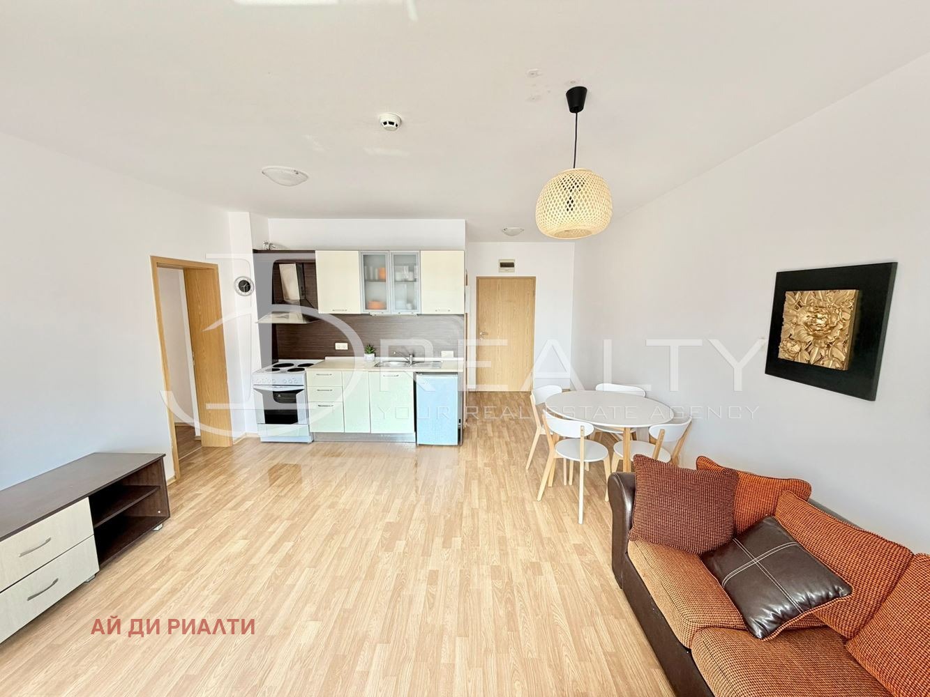 Продава 4-СТАЕН, гр. Ахелой, област Бургас, снимка 5 - Апартаменти - 53769051