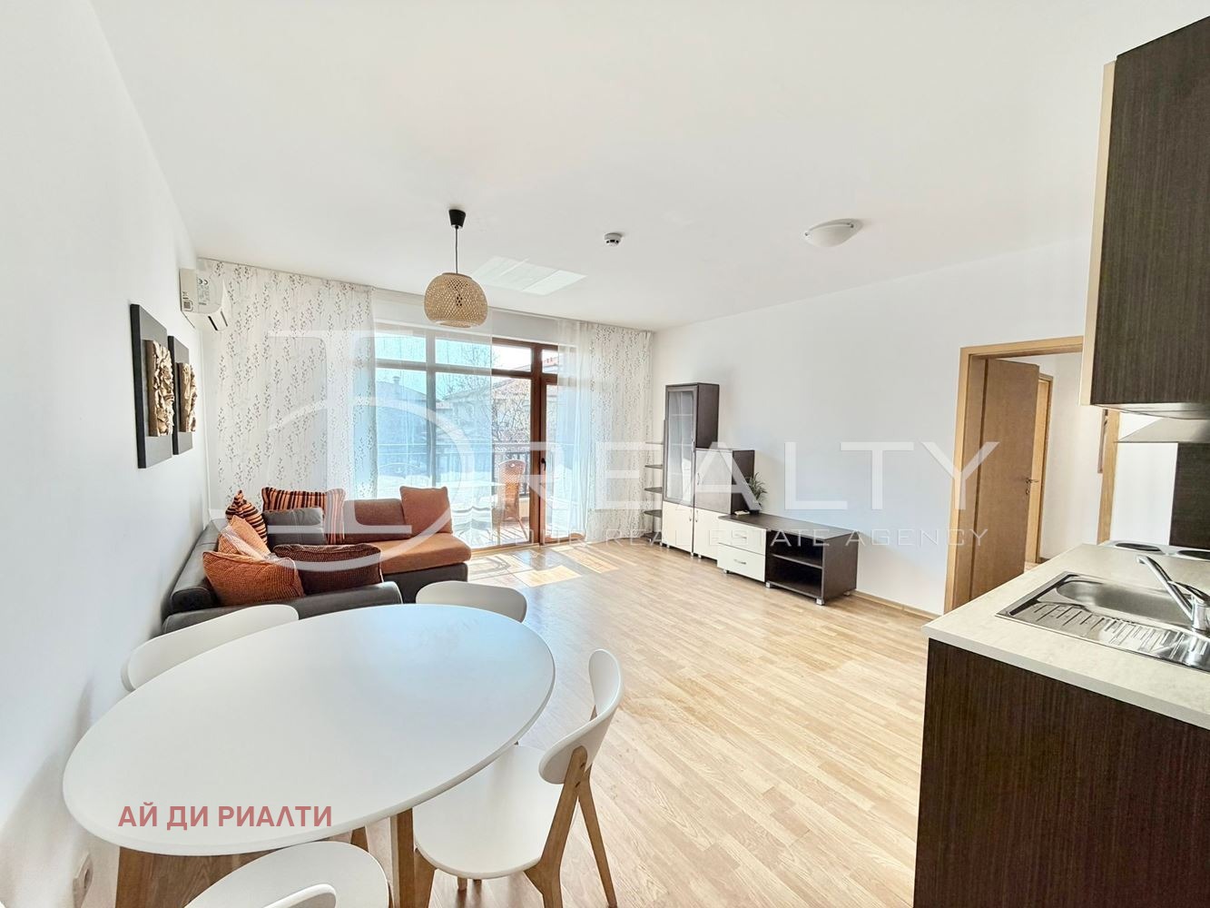 Продава 4-СТАЕН, гр. Ахелой, област Бургас, снимка 4 - Апартаменти - 53769051