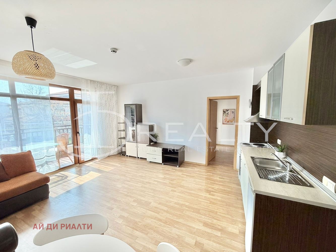 Продава 4-СТАЕН, гр. Ахелой, област Бургас, снимка 6 - Апартаменти - 53769051