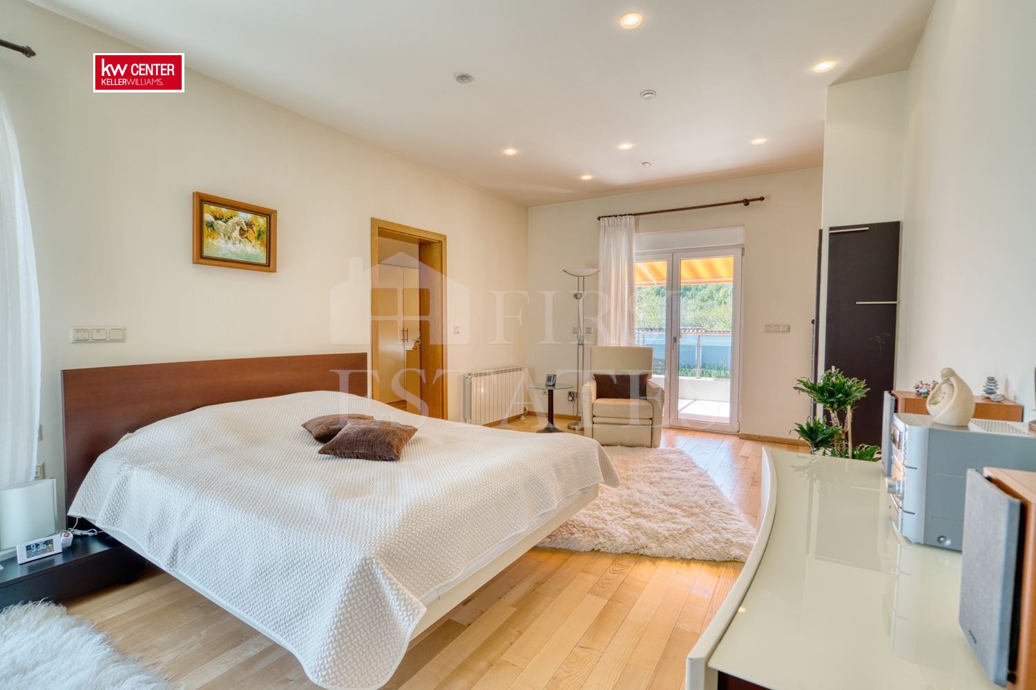 Продава КЪЩА, гр. София, Горна баня, снимка 8 - Къщи - 53955818