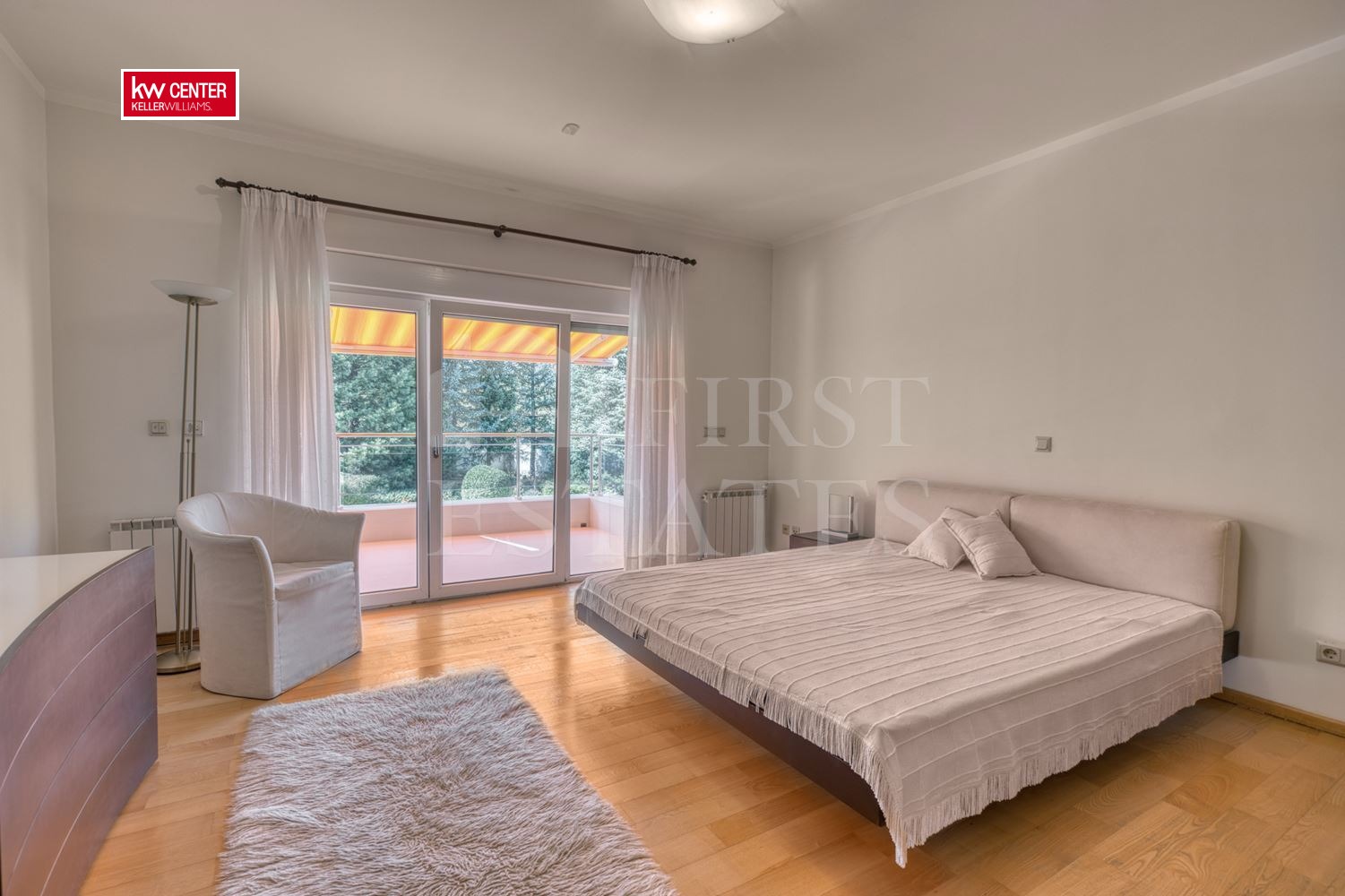 Продава КЪЩА, гр. София, Горна баня, снимка 9 - Къщи - 53955818