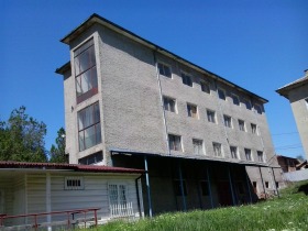 Индустријска зграда Самоводене, регион Велико Тарново