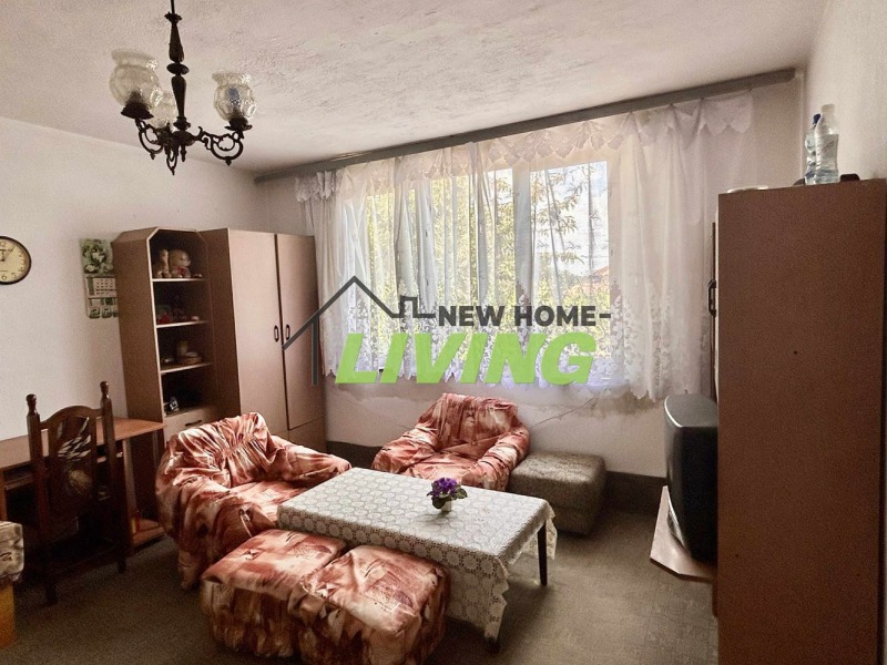 En venta  Casa región Plovdiv , Cheshnegirovo , 182 metros cuadrados | 95048032 - imagen [3]