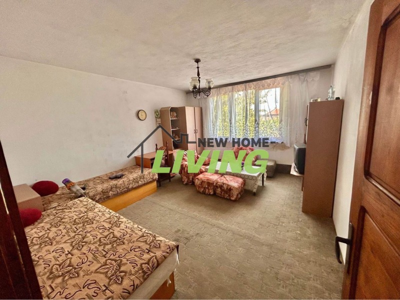 En venta  Casa región Plovdiv , Cheshnegirovo , 182 metros cuadrados | 95048032 - imagen [2]
