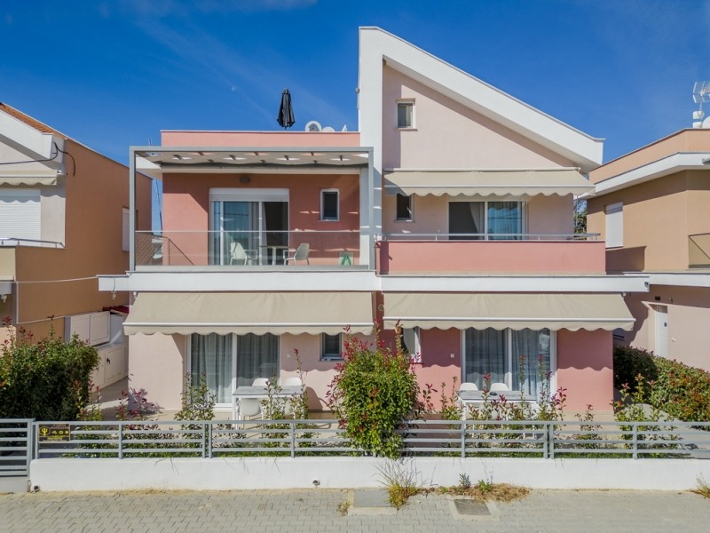 Продава КЪЩА, Извън страната, област Извън страната, снимка 11 - Къщи - 53542828