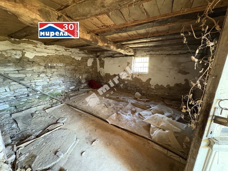 Продава КЪЩА, с. Кръвеник, област Габрово, снимка 12 - Къщи - 52467950