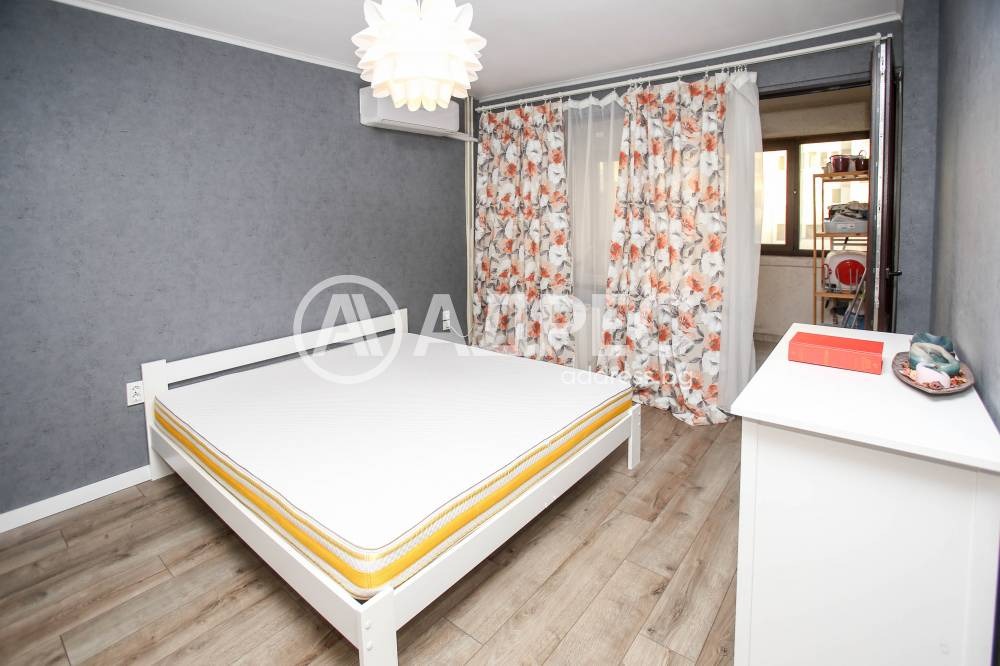 Продава 3-СТАЕН, гр. София, Лозенец, снимка 2 - Апартаменти - 54007473