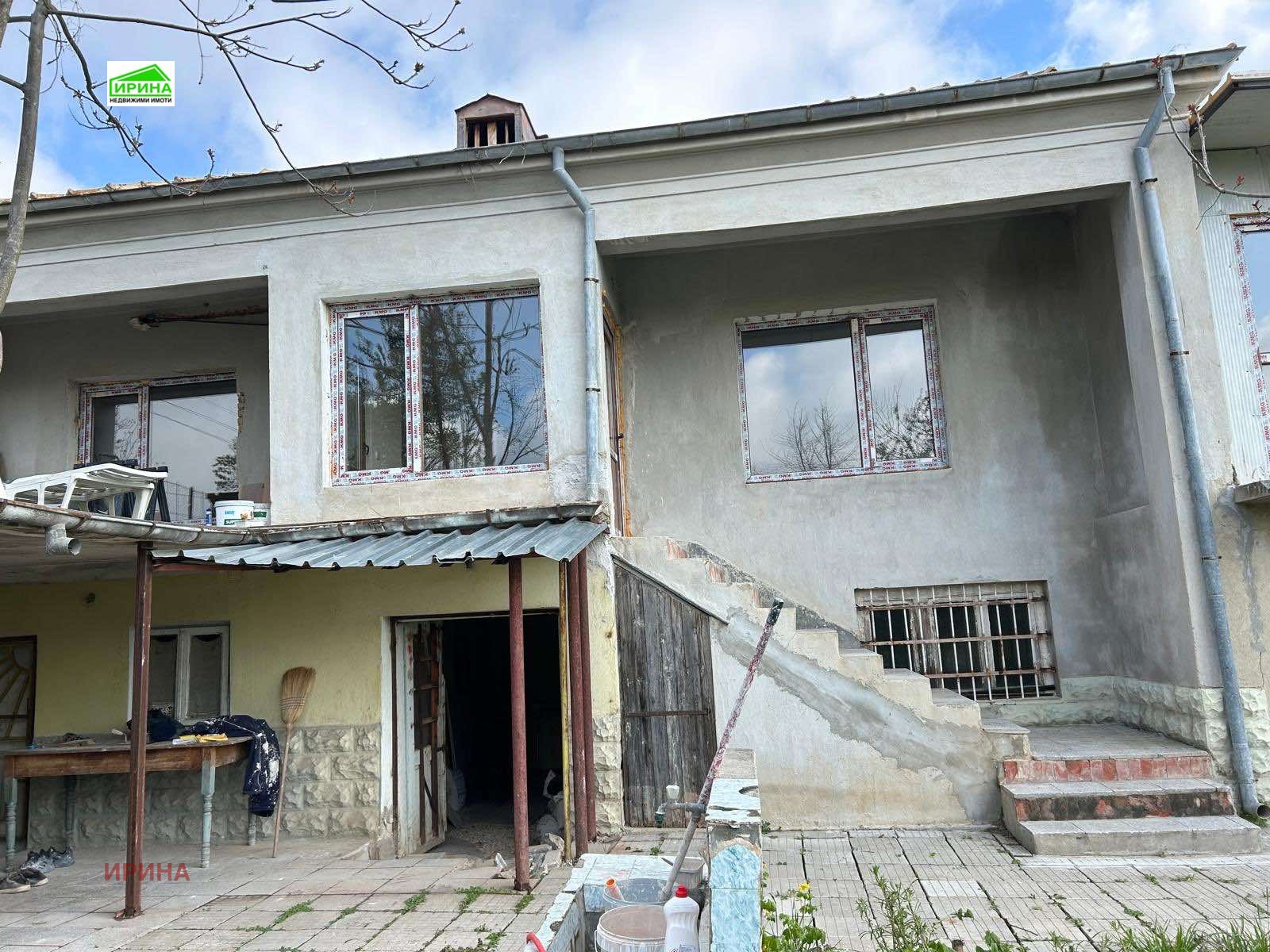 Продава КЪЩА, с. Салманово, област Шумен, снимка 2 - Къщи - 54300475