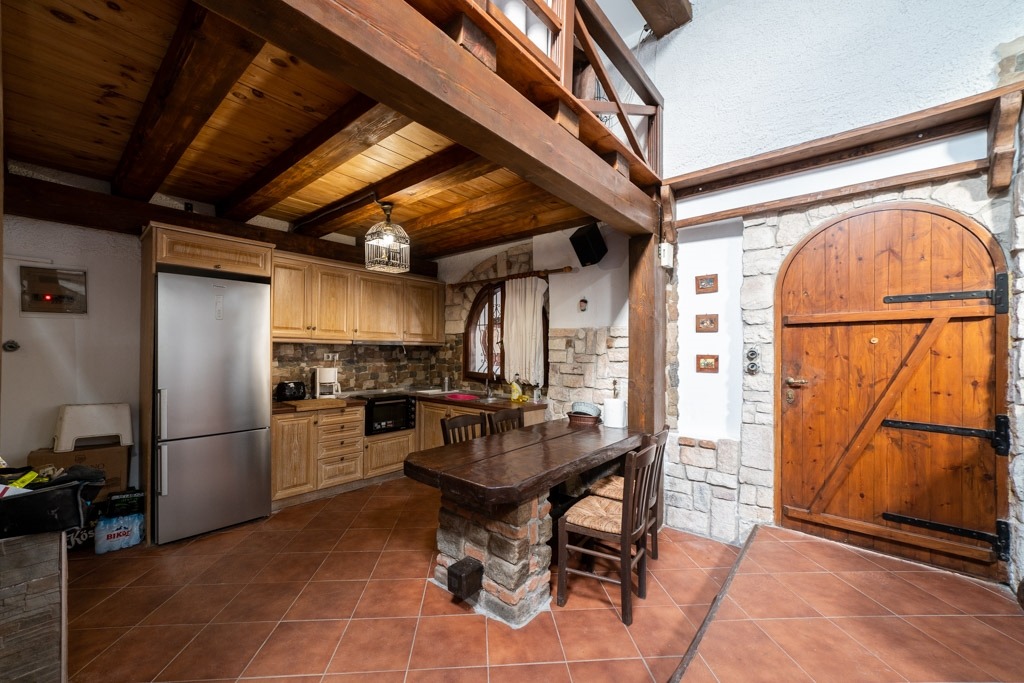 Продава КЪЩА, гр. Хасково, Център, снимка 3 - Къщи - 55126845