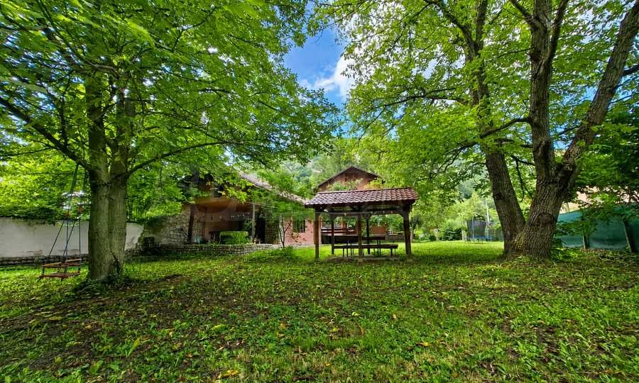 Продава КЪЩА, с. Рибарица, област Ловеч, снимка 2 - Къщи - 55402741