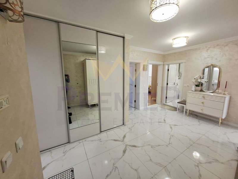 Продава 3-СТАЕН, гр. Варна, Център, снимка 7 - Апартаменти - 53107009