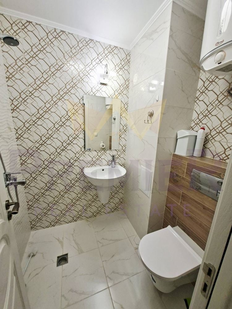 Продава 3-СТАЕН, гр. Варна, Център, снимка 6 - Апартаменти - 53107009