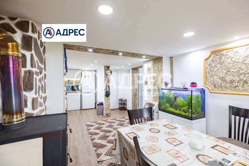 Продава КЪЩА, с. Садово, област Варна, снимка 5 - Къщи - 52747048