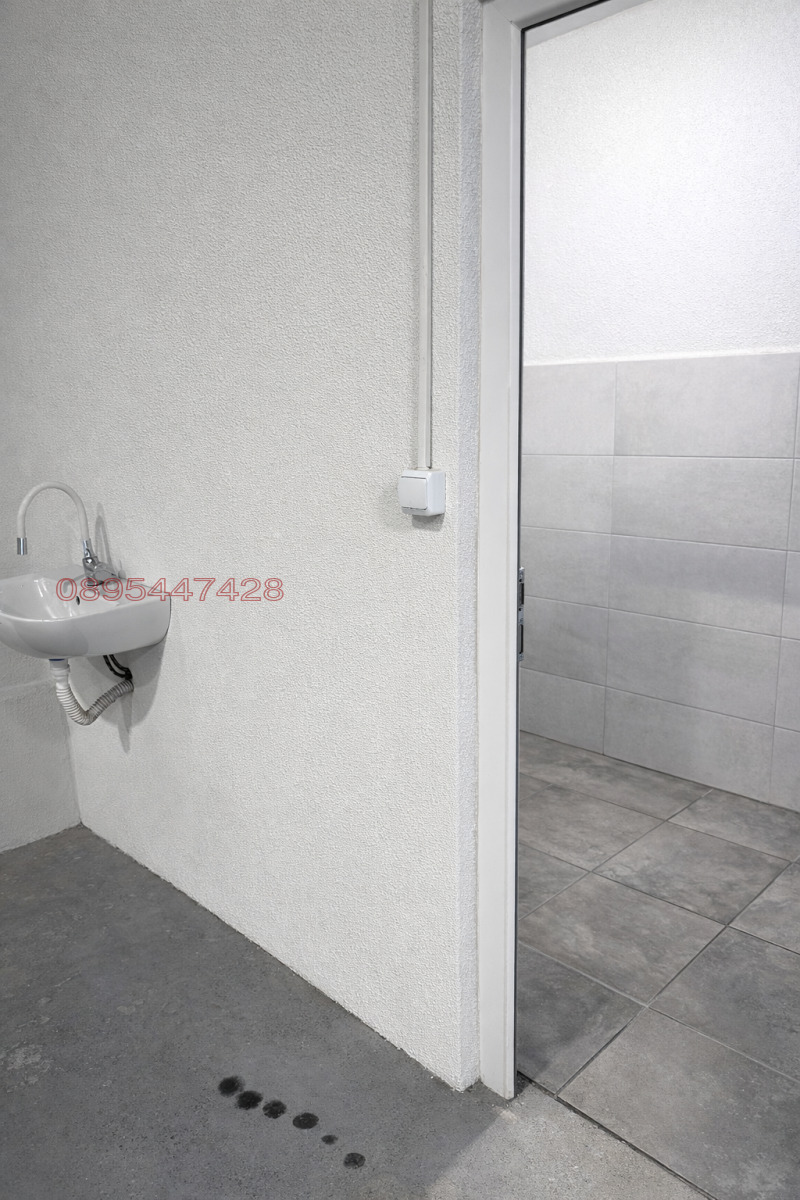 Продава ПРОМ. ПОМЕЩЕНИЕ, гр. Пловдив, Индустриална зона - Север, снимка 3 - Производствени сгради - 53504872