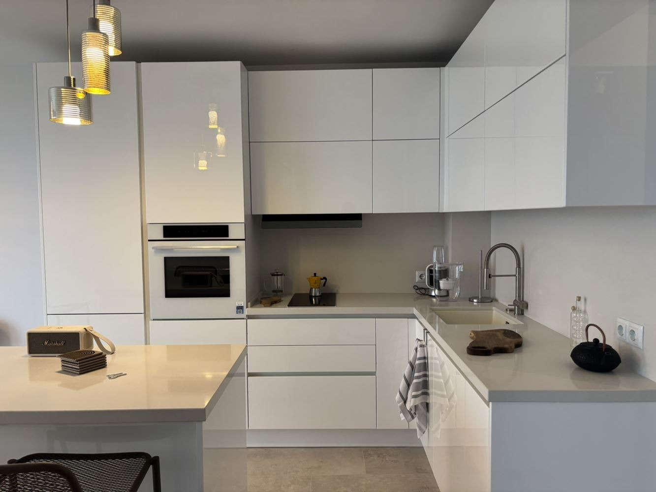 Продава 3-СТАЕН, гр. Варна, м-т Ален мак, снимка 2 - Апартаменти - 53532900