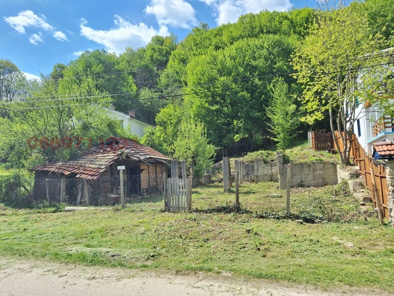 Продава ПАРЦЕЛ в област Габрово, гр. Трявна - 501 кв.м / 9 750 € » 19 069.34 лв.