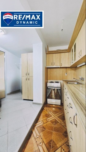 2 quartos Izgrev, Burgas