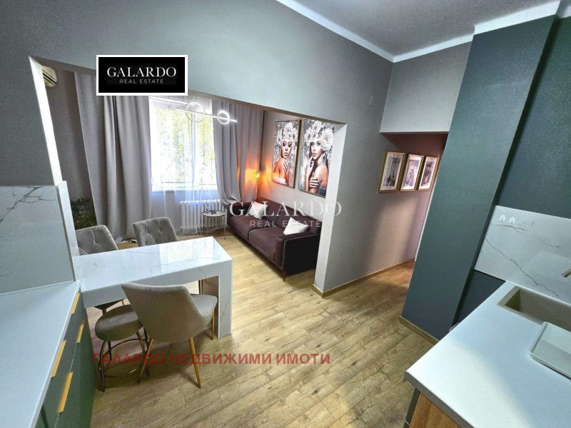 Продава  3-стаен град София , Център , 58 кв.м | 31257274