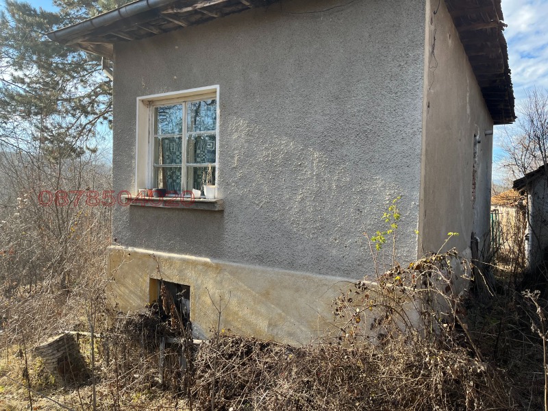 Продава КЪЩА, с. Цацаровци, област София област, снимка 5 - Къщи - 49210944