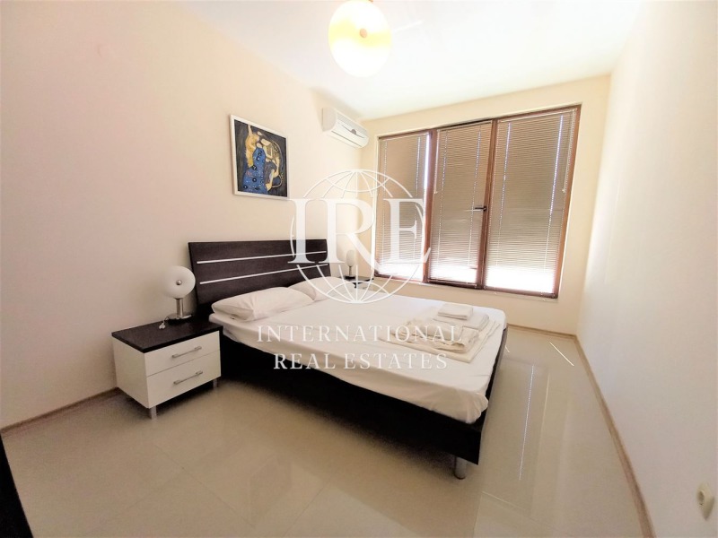 Продава КЪЩА, гр. Балчик, област Добрич, снимка 7 - Къщи - 53244773