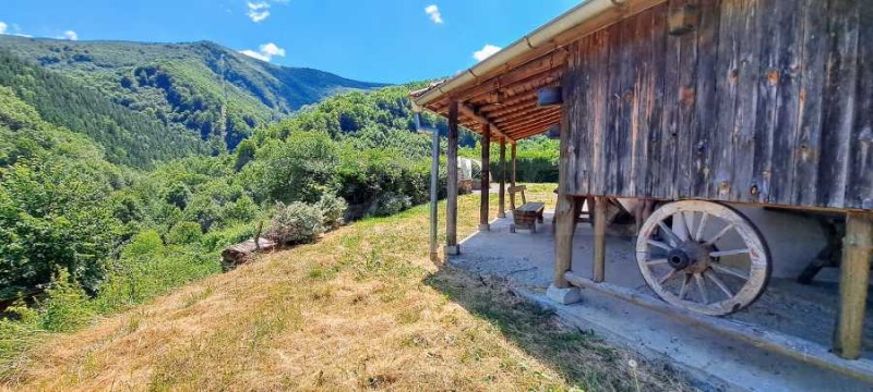 Продава КЪЩА, с. Чифлик, област Ловеч, снимка 3 - Къщи - 53248483