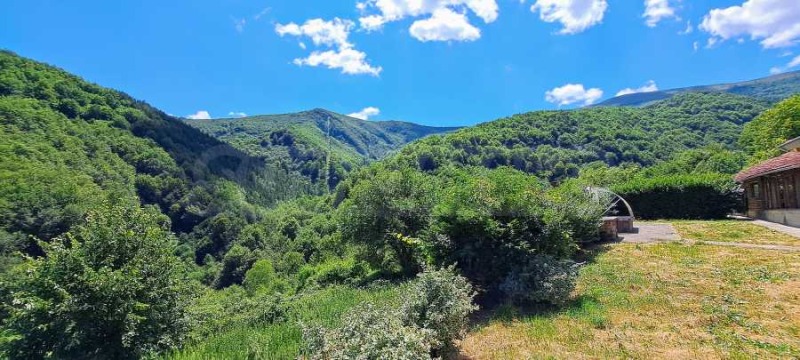 Продава КЪЩА, с. Чифлик, област Ловеч, снимка 2 - Къщи - 53248483