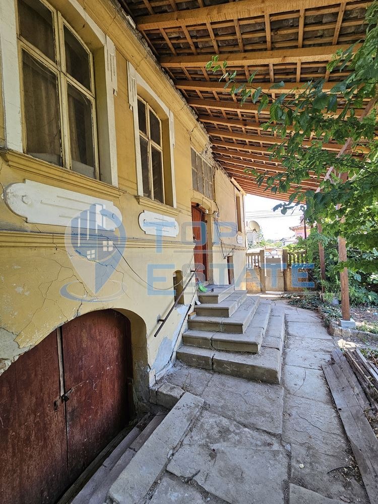 Продава КЪЩА, гр. Лясковец, област Велико Търново, снимка 15 - Къщи - 55446997