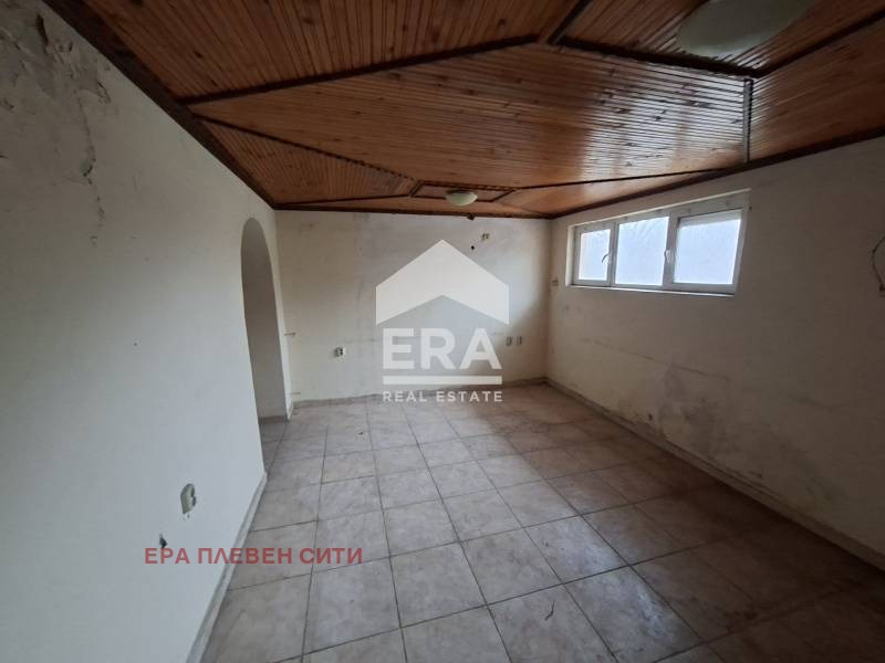 Продава ПРОМ. ПОМЕЩЕНИЕ, гр. Долна Митрополия, област Плевен, снимка 10 - Производствени сгради - 53023393