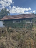 Продава ВИЛА, град Монтана, Парта 1 • 35000 лв. • 75911555 — Holmes.bg