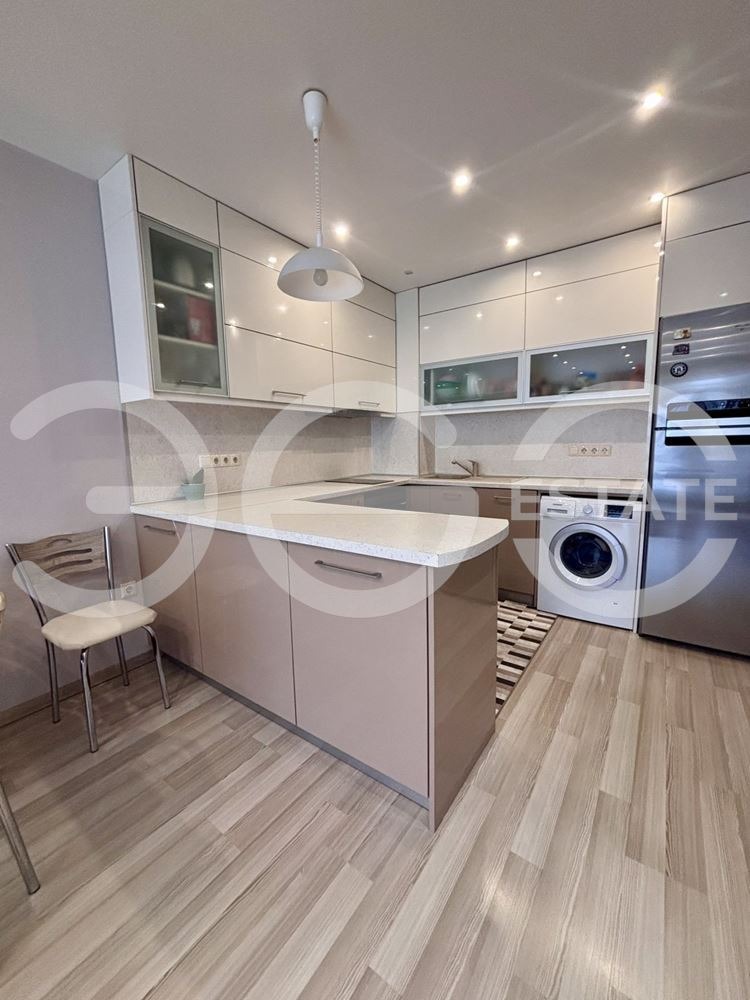 Na prodej  1 ložnice Varna , Vazraždane 1 , 90 m2 | 87890169 - obraz [3]