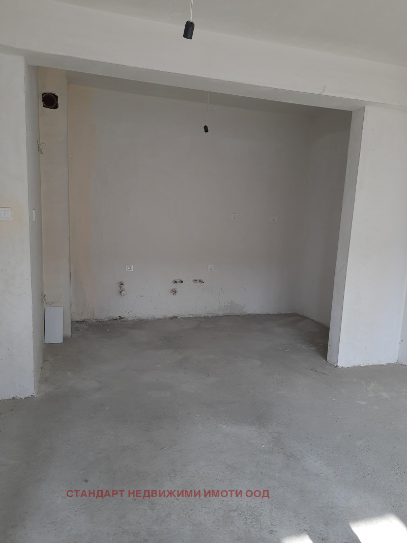 De vânzare  2 dormitoare Plovdiv , Ostromila , 89 mp | 95508795 - imagine [2]