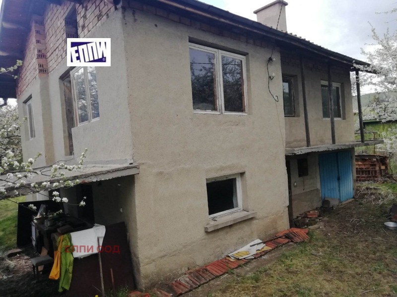Продава КЪЩА, гр. Драгоман, област София област, снимка 4 - Къщи - 40735378