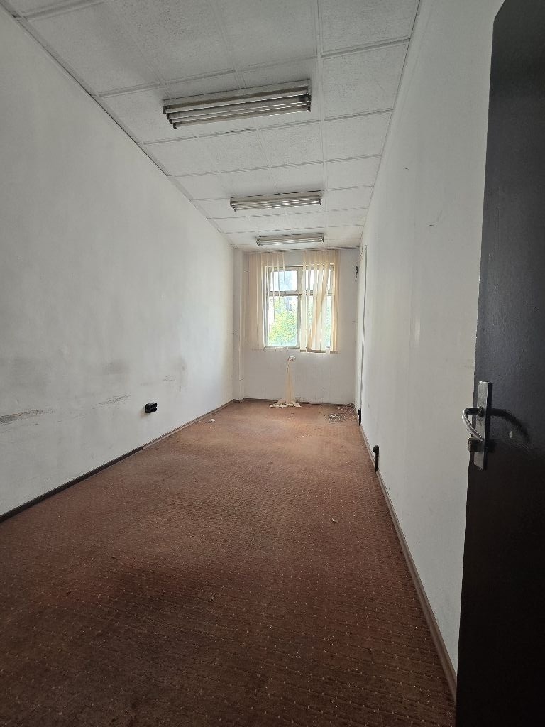 Zu verkaufen  Industriegebäude Sofia , Krasno selo , 600 qm | 75293159 - Bild [4]