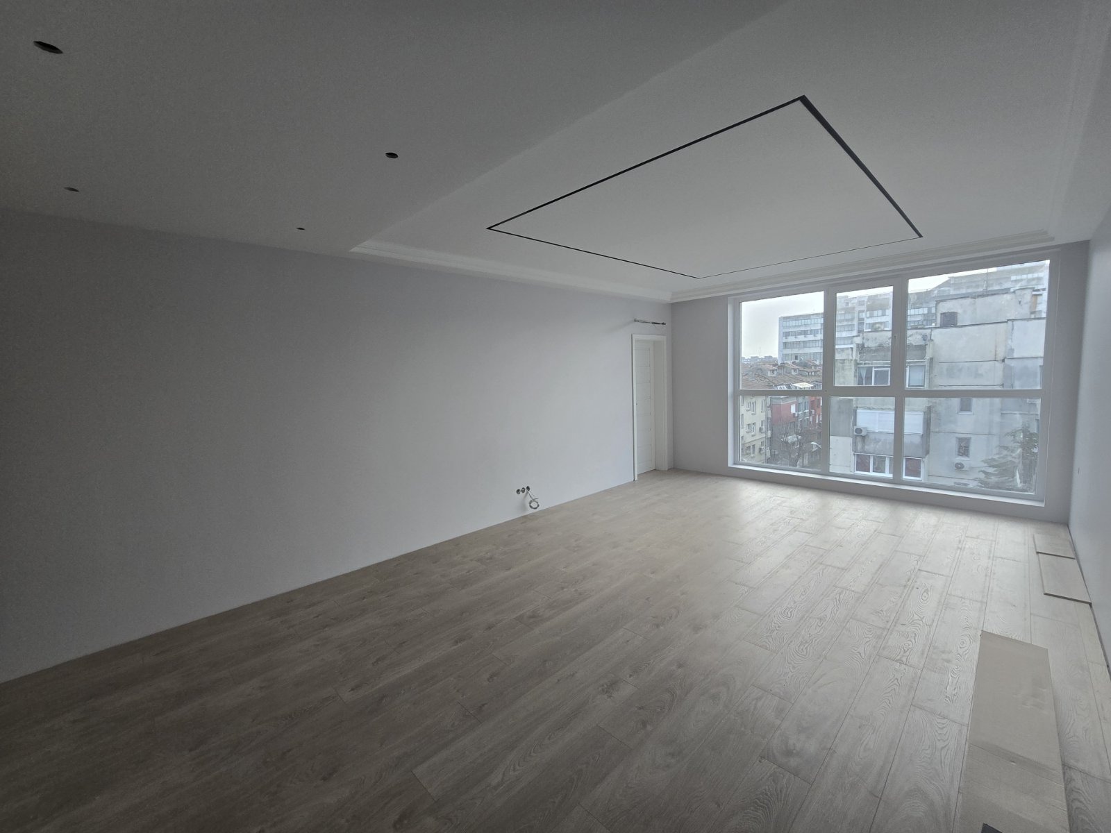 Продава 3-СТАЕН, гр. Бургас, Център, снимка 3 - Апартаменти - 53239854