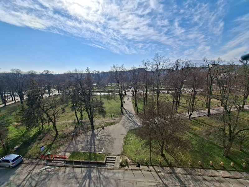 Продава 2-СТАЕН в град София, Оборище - 72 кв.м / 310 000 € » 606 307.30 лв., АСТЕНА