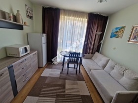 1 chambre k.k. Slantchev bryag, région Bourgas 1