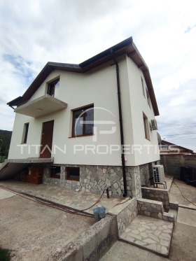 House Goritsa, region Burgas 1