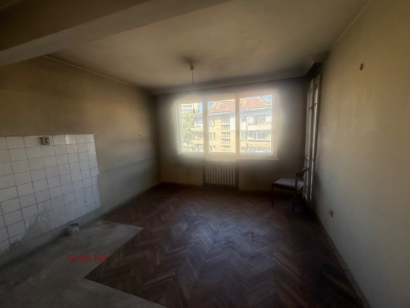 In vendita  1 camera da letto Pernik , Tsentar , 75 mq | 23456333 - Immagine [5]