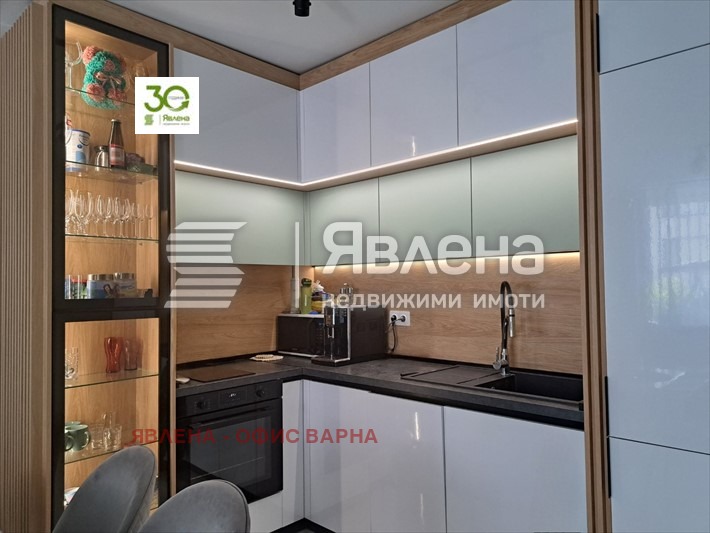 Продава 3-СТАЕН, гр. Варна, Възраждане 1, снимка 2 - Aпартаменти - 47347738