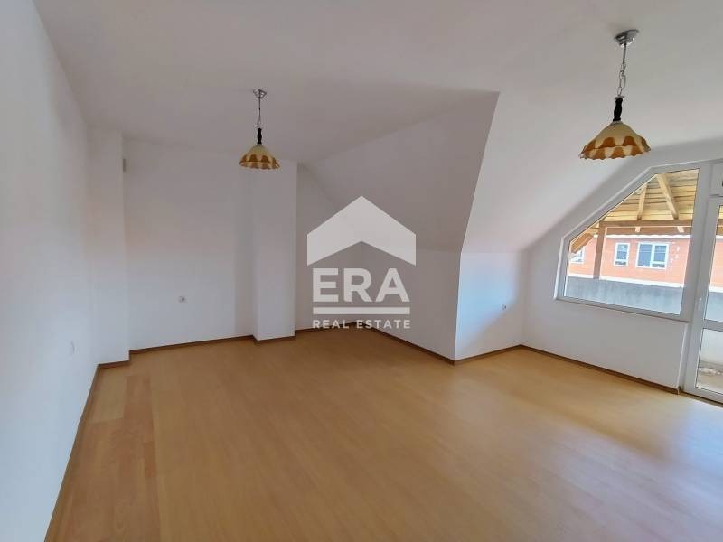 En venta  Casita Kardzhali , Vazrozhdentsi , 100 metros cuadrados | 32600141 - imagen [10]