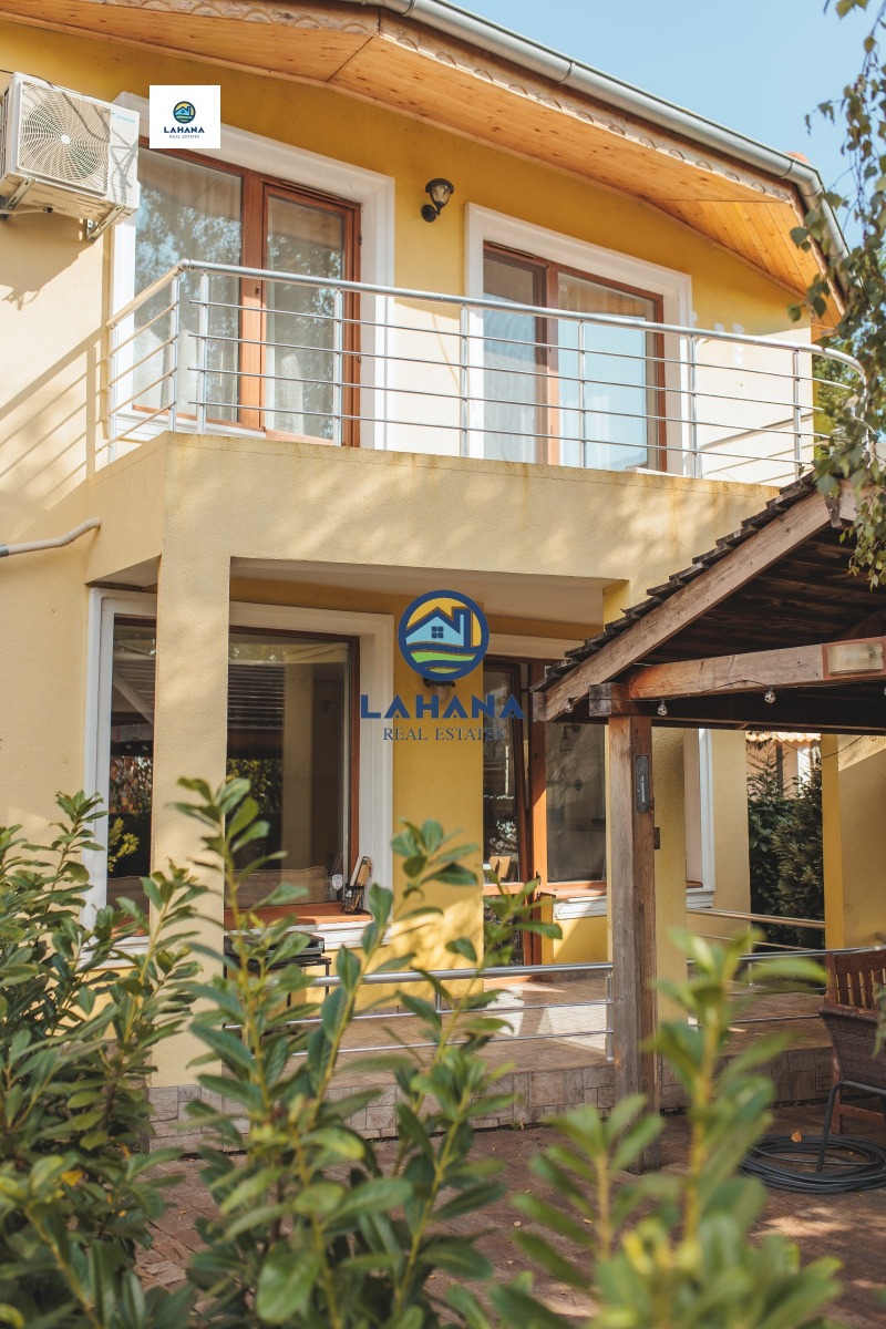 Продава КЪЩА, гр. Бургас, Сарафово, снимка 2 - Къщи - 53092662